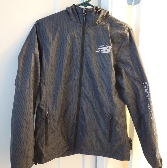 Running jacket - Picture 3 of 4